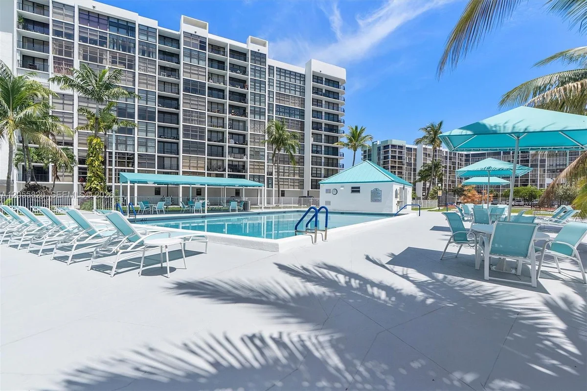 200 Leslie Dr #631, Hallandale Beach: photo 1 of 49