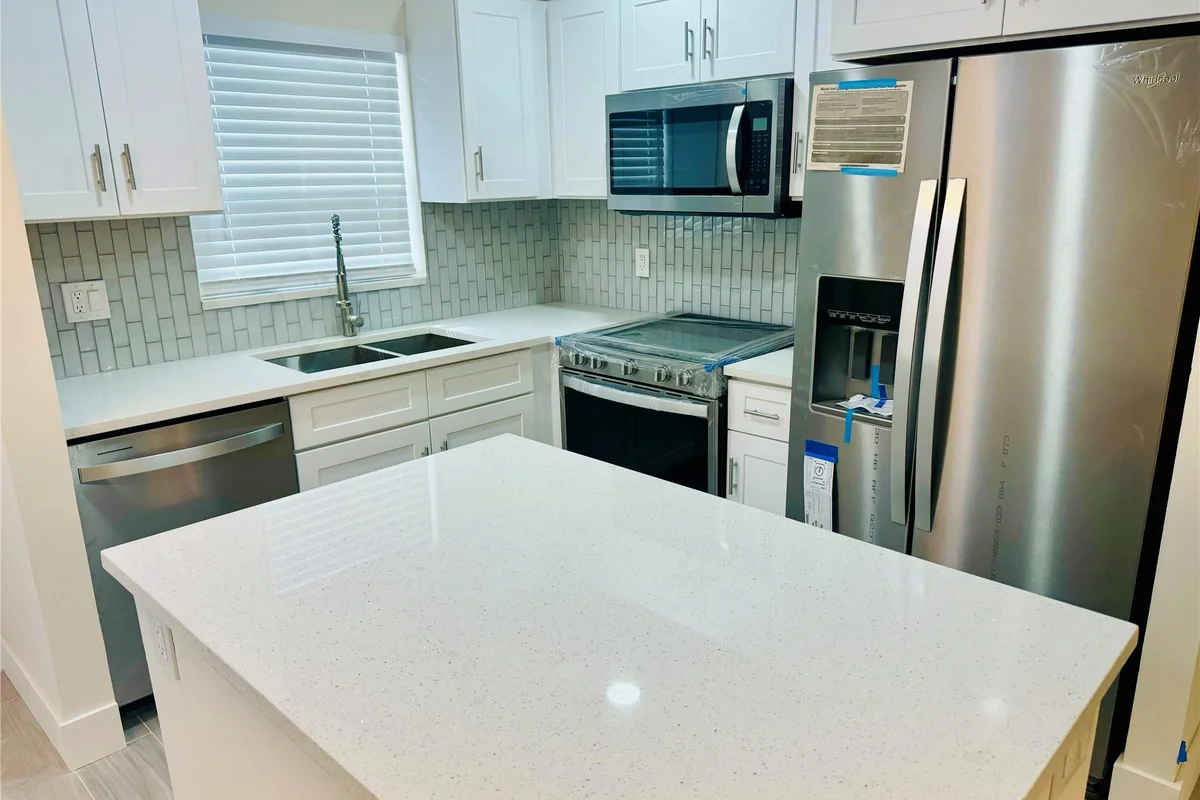 805 W Oakland Park Blvd #E5, Wilton Manors: photo 1 of 19