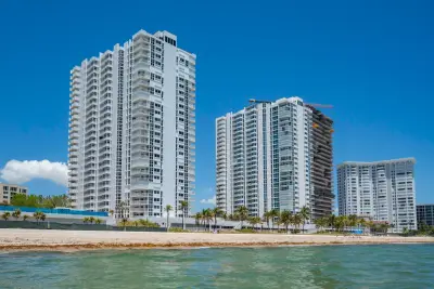 1370 S Ocean Blvd #905, Pompano Beach: photo 1 of 44