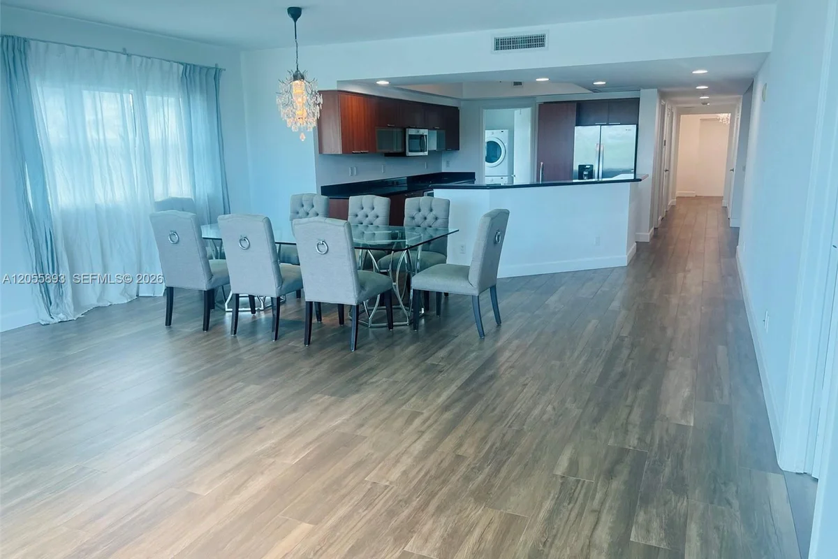 14951 Royal Oaks Ln #409, North Miami: photo 1 of 86