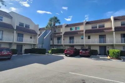 3760 NW 115th Way #8-2, Coral Springs: photo 1 of 2