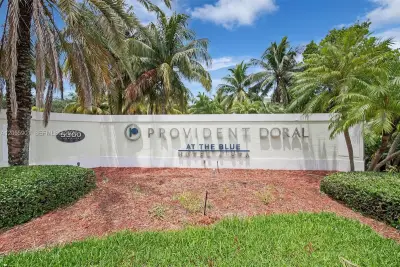 5300 NW 87th Ave #612, Doral: photo 1 of 25