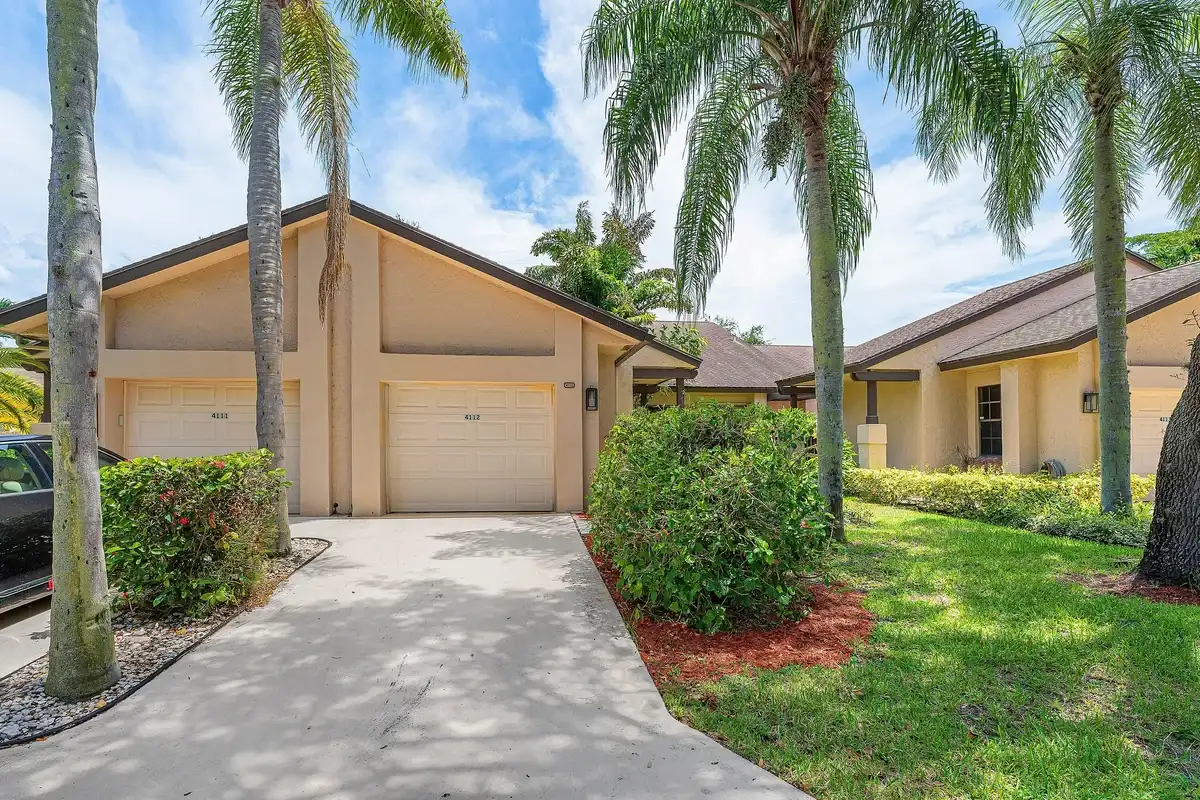 5272 Fairway Woods Dr #4112, Delray Beach: photo 1 of 37
