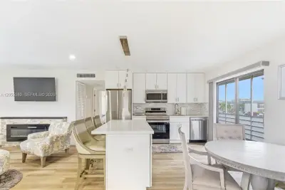 126 Piedmont C, Delray Beach: photo 1 of 45