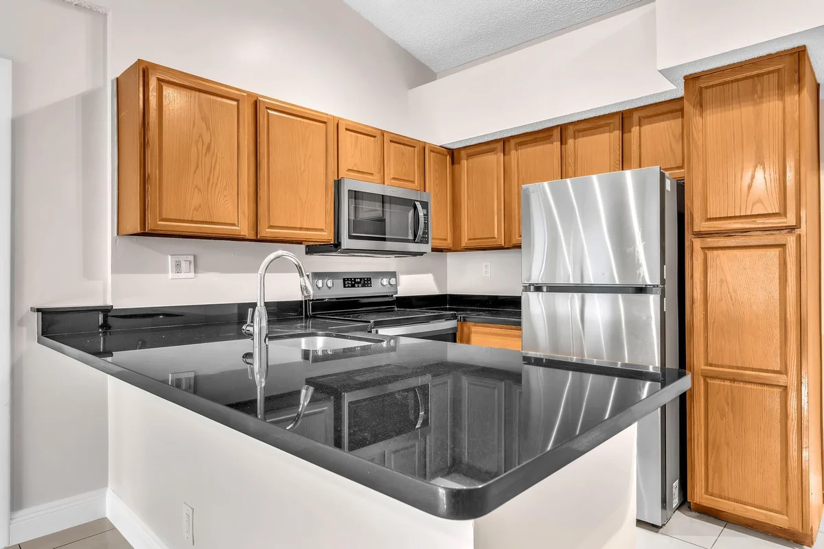 601 Lyons Rd #7201, Coconut Creek: photo 1 of 41