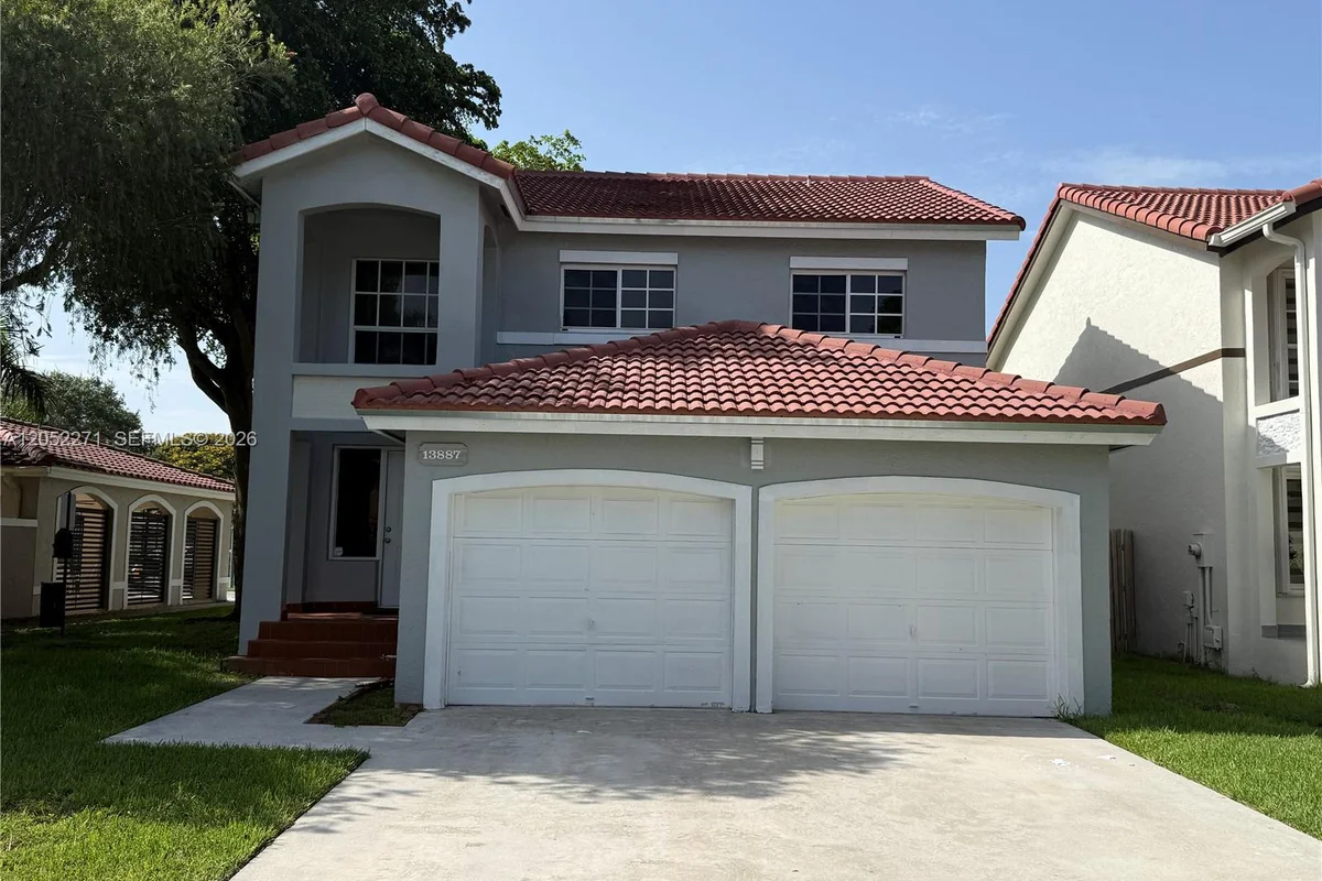 13887 SW 103rd Ln, Miami: photo 1 of 39