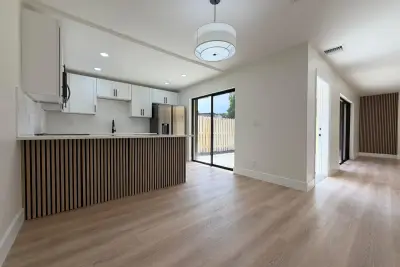 169 Lake Arbor Dr, Palm Springs: photo 1 of 27