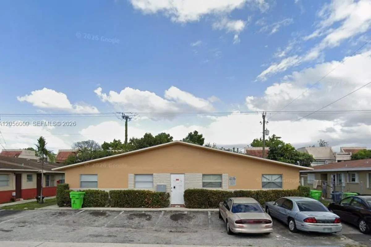 1860 NW 58 Ter #2, Sunrise: photo 1 of 1