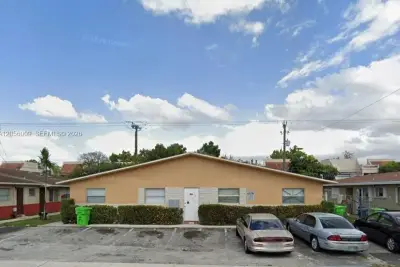 1860 NW 58 Ter #2, Sunrise: photo 1 of 1