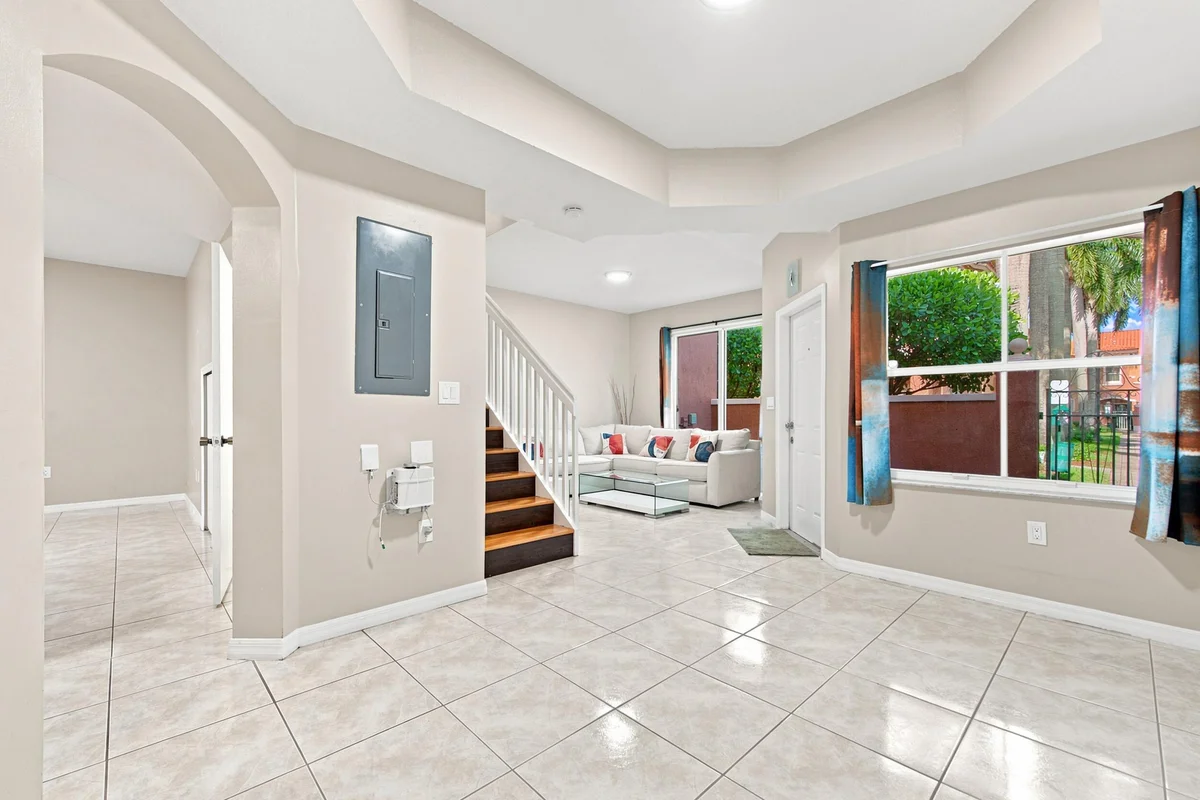 732 SW 106th Ave #2011, Pembroke Pines: photo 1 of 39