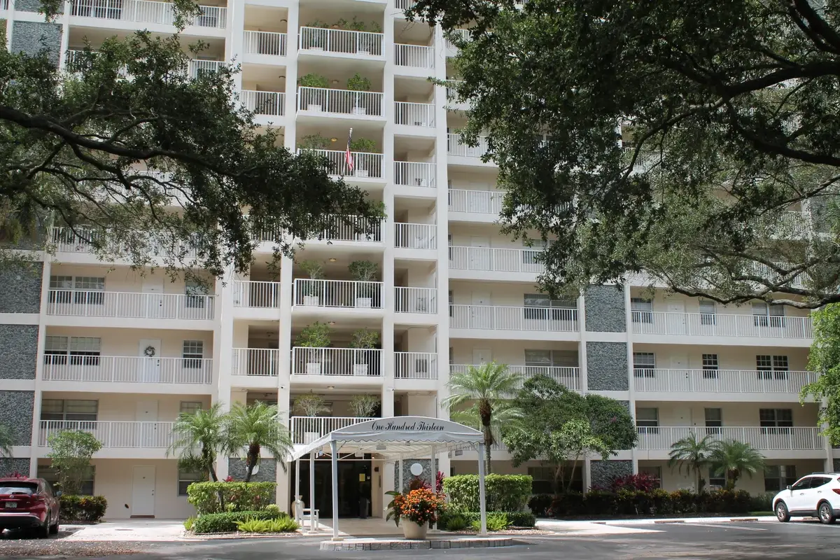 3520 Oaks Way #607, Pompano Beach: photo 1 of 46