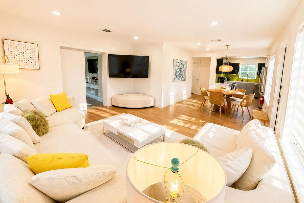 800 SE 11th Ct, Fort Lauderdale: photo 1 of 22