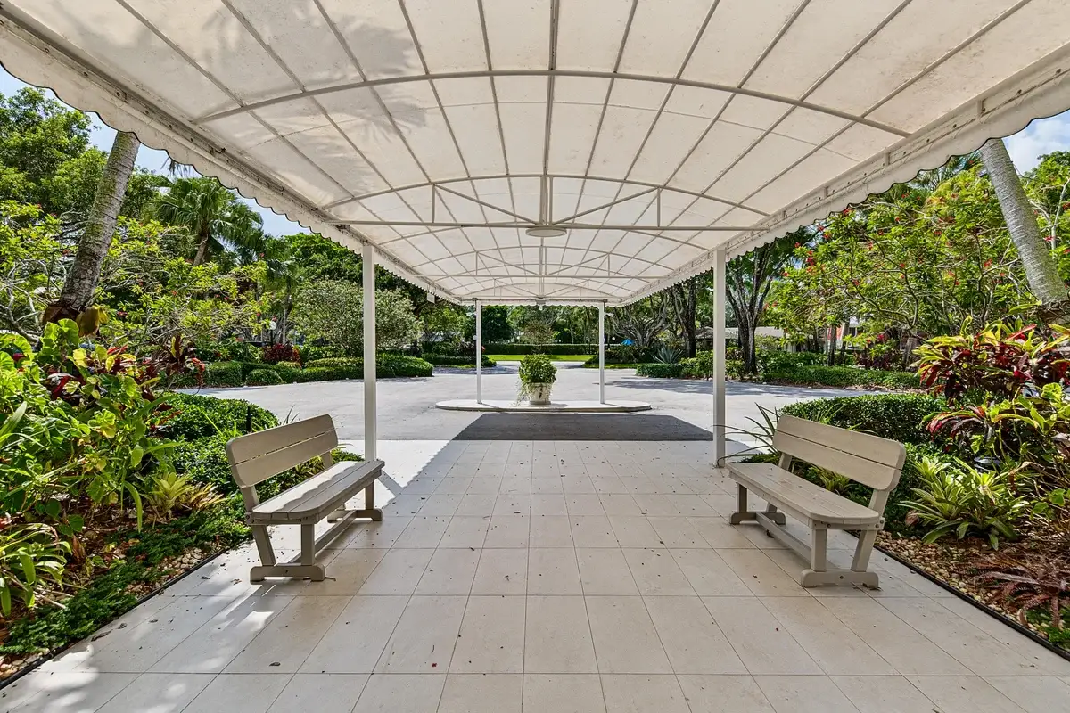 804 Cypress Blvd #503, Pompano Beach: photo 1 of 37