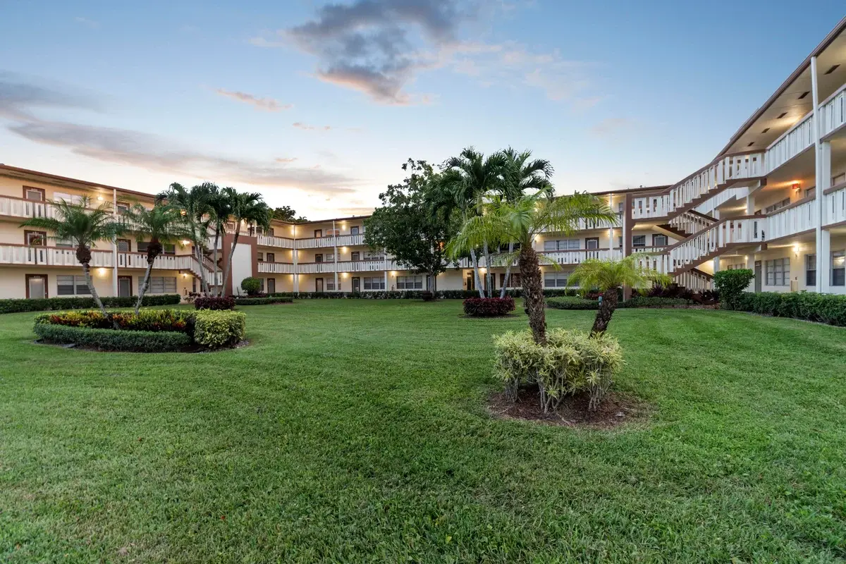 505 Mansfield M, Boca Raton: photo 1 of 7