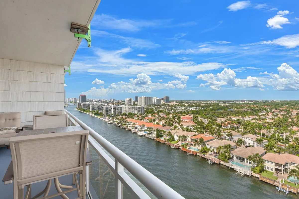 1600 S Ocean Dr #PHC, Hollywood: photo 1 of 52