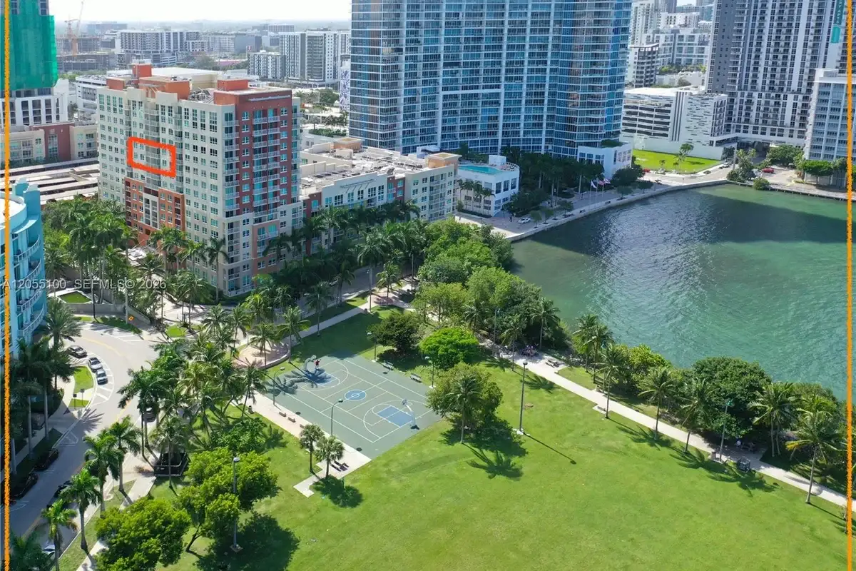 2000 N Bayshore Dr #1006, Miami: photo 1 of 27