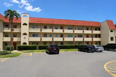 2651 Sunrise Lakes Dr E #310, Sunrise: photo 1 of 27