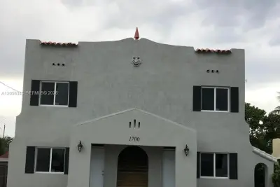 1700 NW 22 Ct #5, Miami: photo 1 of 5