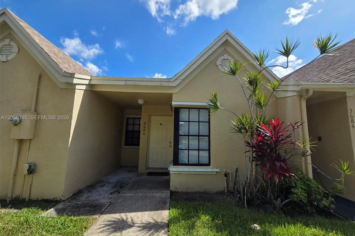 3686 NW 83rd Ln, Sunrise: photo 1 of 17