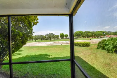 2 Southport Ln #C, Boynton Beach: photo 1 of 6