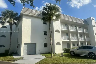 8135 Sunrise Lakes Blvd #309, Sunrise: photo 1 of 43