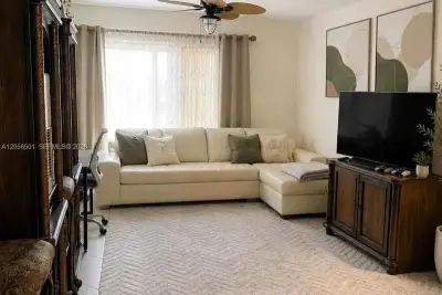 3545 NE 167th St #408, North Miami Beach: photo 1 of 15
