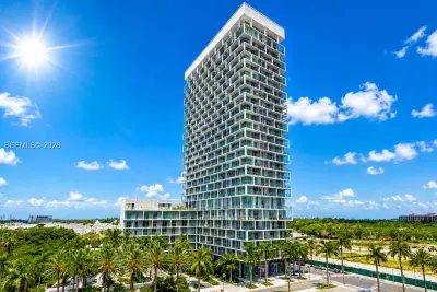 2000 Metropica Way #1003, Sunrise: photo 1 of 36
