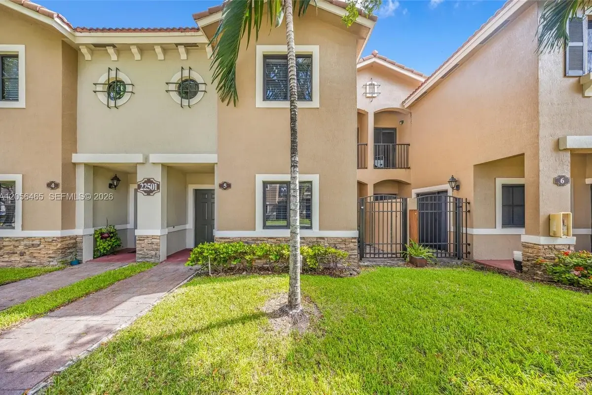22501 SW 88th Pl #5-25, Cutler Bay: photo 1 of 30