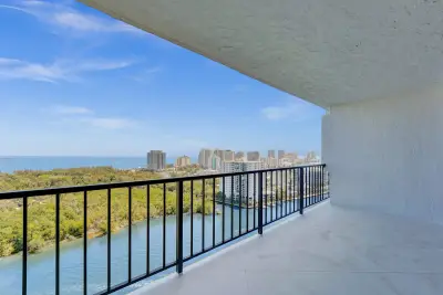 936 Intracoastal Dr #22F, Fort Lauderdale: photo 1 of 46