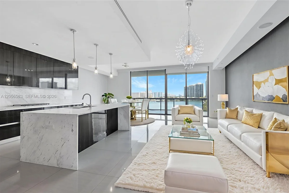 3300 NE 188 St #611, Aventura: photo 1 of 71