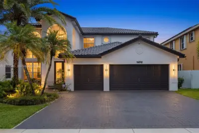 16512 SW 18th St, Miramar: photo 1 of 53