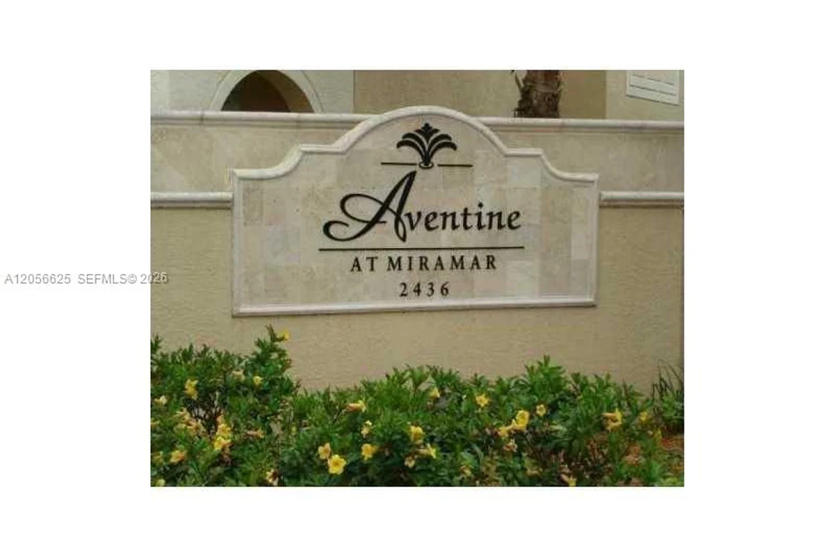 2494 Centergate Dr #103, Miramar: photo 1 of 26