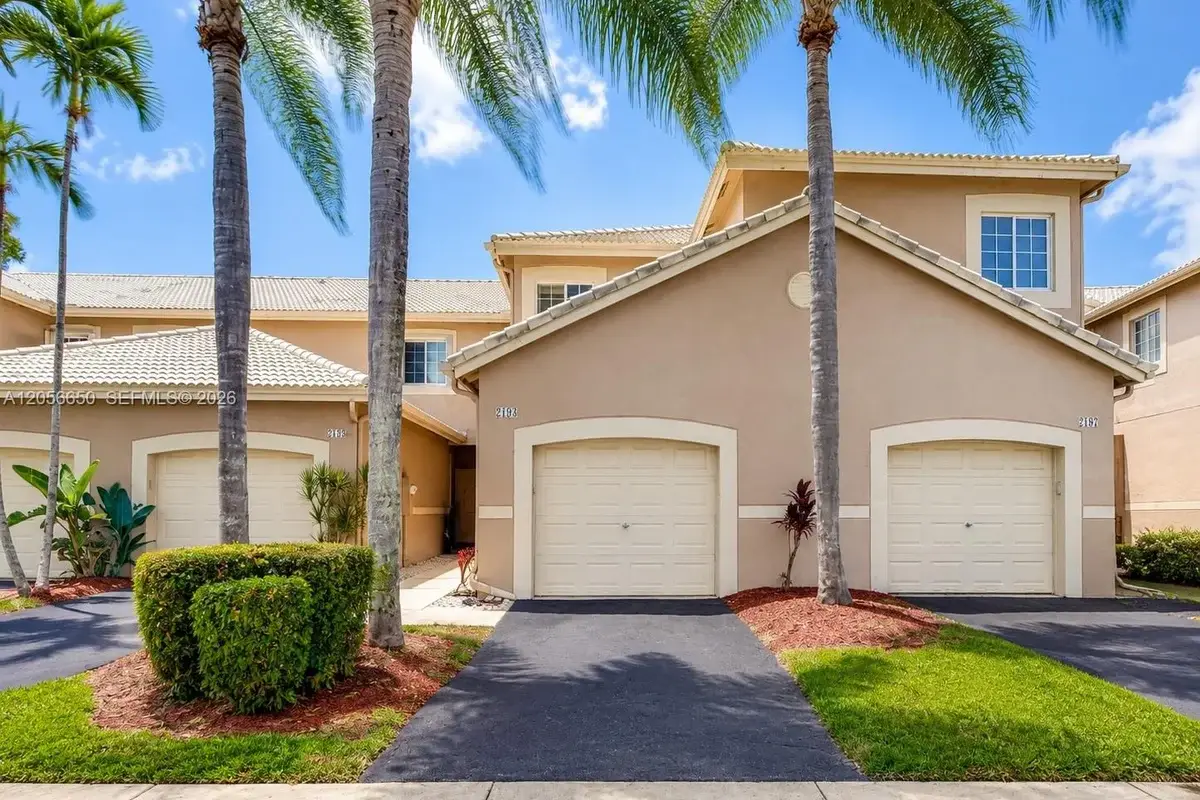 2193 Salerno Cir, Weston: photo 1 of 1