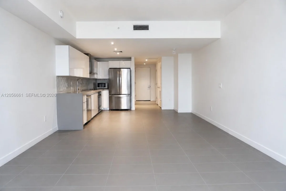 1600 NE 1st Ave #1502, Miami: photo 1 of 21