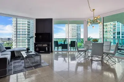 150 Sunny Isles Blvd #1-805, Sunny Isles Beach: photo 1 of 30
