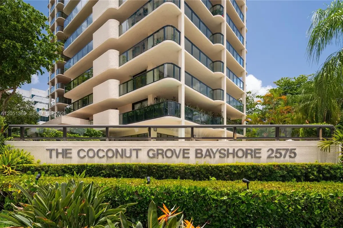 2575 S Bayshore Dr #5B, Miami: photo 1 of 40