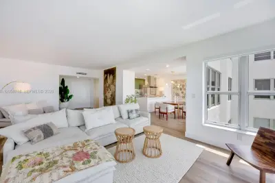 9102 W Bay Harbor Dr #10-B, Bay Harbor Islands: photo 1 of 16