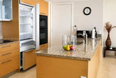 1830 S Ocean Dr #1407, Hallandale Beach: photo 1 of 10