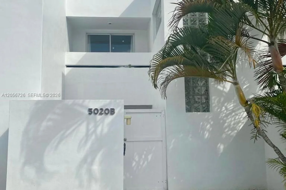 5020 Elmhurst Rd #B, West Palm Beach: photo 1 of 24