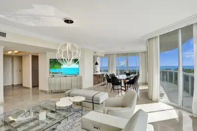 3100 N Ocean Blvd #808, Fort Lauderdale: photo 1 of 42