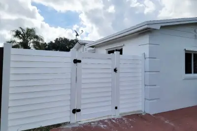 2021 NW 85th Ave, Pembroke Pines: photo 1 of 14