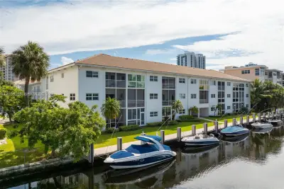 1461 S Ocean Blvd #222, Lauderdale-by-the-Sea: photo 1 of 17