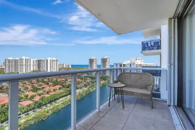 3675 N Country Club Dr #2310, Aventura: photo 1 of 47