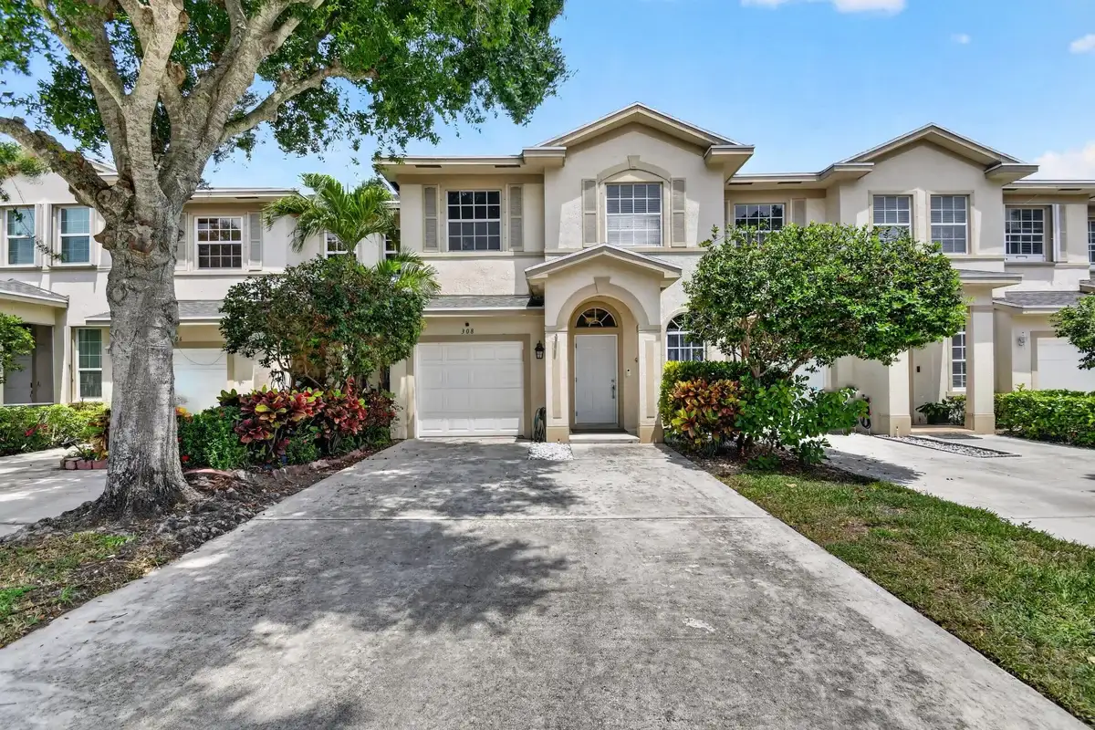 308 Spruce St, Boynton Beach: photo 1 of 77