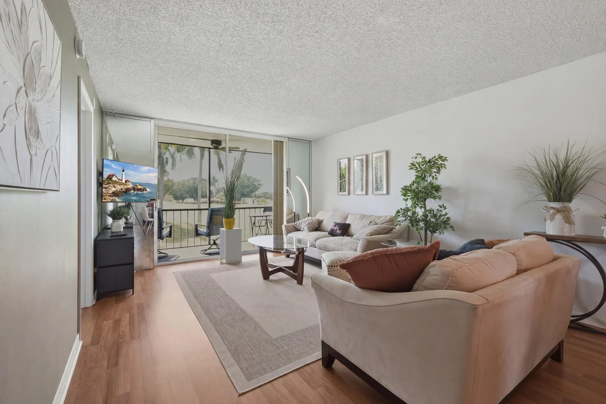 9823 S Hollybrook Lake Dr #206, Pembroke Pines: photo 1 of 58