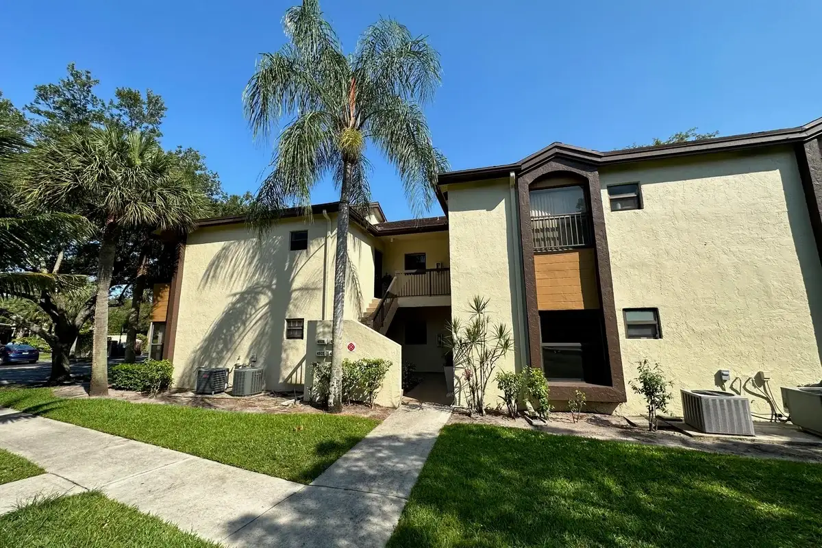 4509 Carambola Cir S, Coconut Creek: photo 1 of 48