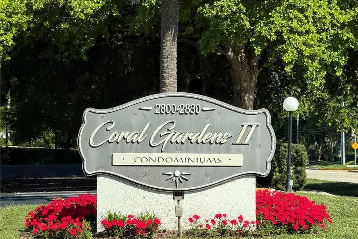 2710 Riverside Dr #201-A, Coral Springs: photo 1 of 37