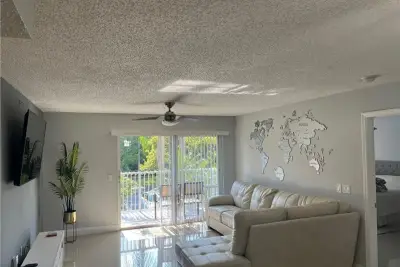 5051 Wiles Rd #207, Coconut Creek: photo 1 of 20