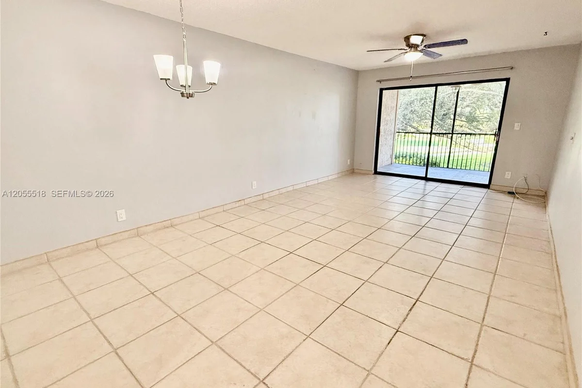 200 Jacaranda Country Club Dr #4B, Plantation: photo 1 of 18