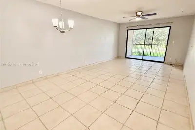 200 Jacaranda Country Club Dr #4B, Plantation: photo 1 of 18